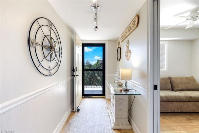 7119 Lakeridge View CT 302, Fort Myers, FL 33907