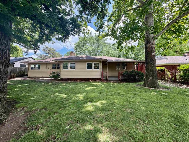 1149 N Old Manor Rd, Wichita, KS 67208
