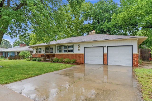 1149 N Old Manor Rd, Wichita, KS 67208