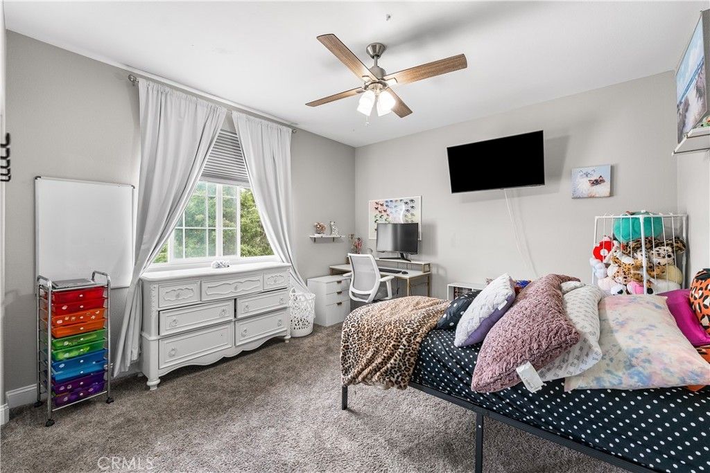 Image 38 of property listing at 43857 47th St W, Lancaster, CA 93536