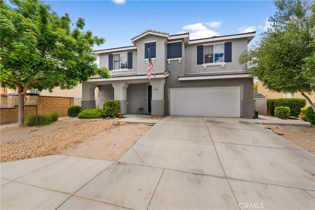 Image 66 of property listing at 43857 47th St W, Lancaster, CA 93536