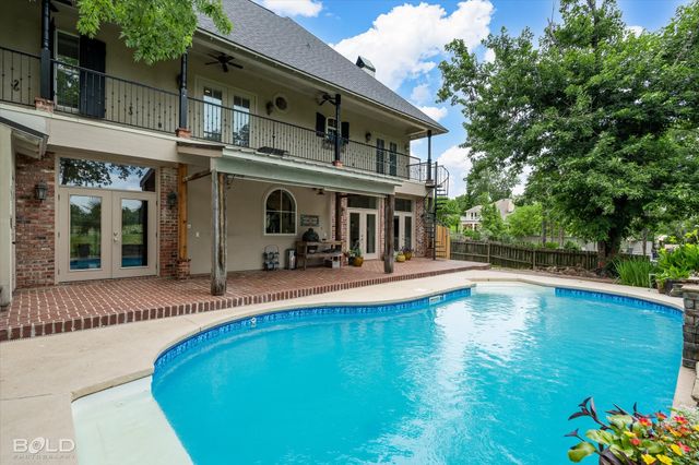 11040 Belle Rose Circle, Shreveport, LA 71106