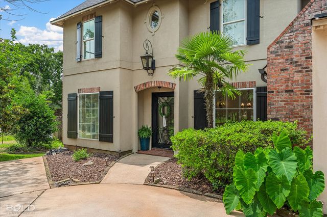 11040 Belle Rose Circle, Shreveport, LA 71106