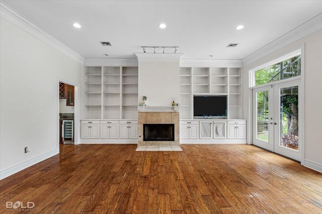 11040 Belle Rose Circle, Shreveport, LA 71106