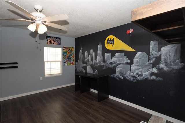 300 E 3rd Street, Cherryvale, KS 67335