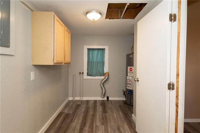 300 E 3rd Street, Cherryvale, KS 67335