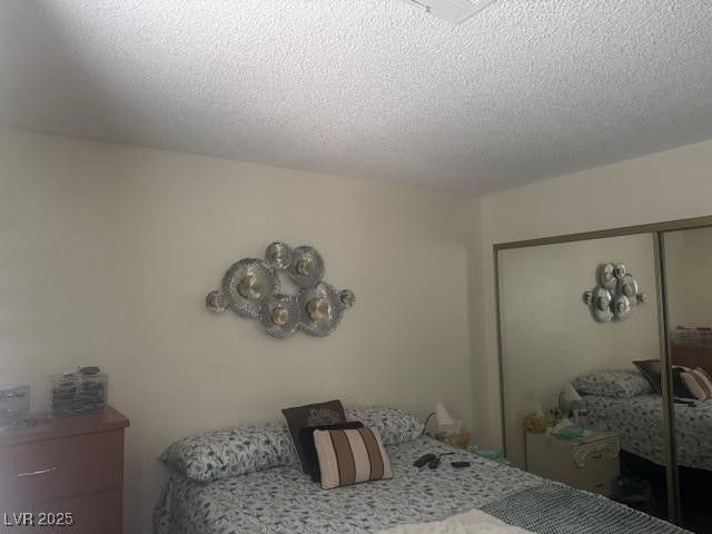 2108 Willowbury Drive B, Las Vegas, NV 89108