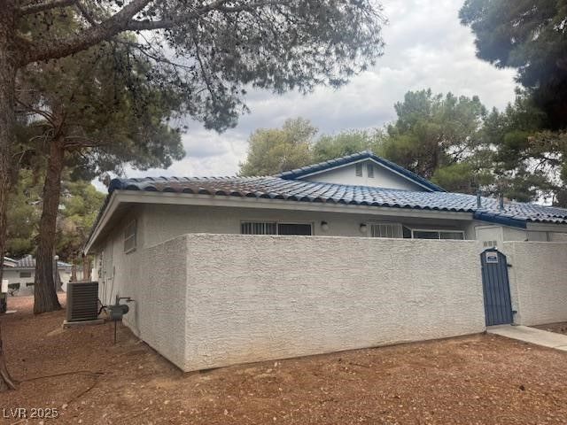 2108 Willowbury Drive B, Las Vegas, NV 89108