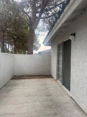 2108 Willowbury Drive B, Las Vegas, NV 89108