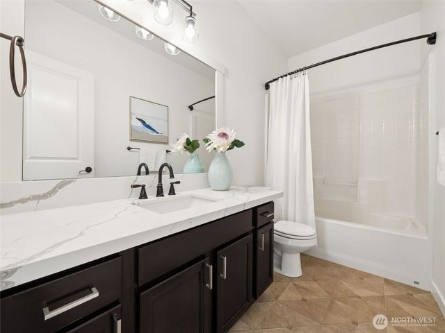 23886 SE 284th Place, Maple Valley, WA 98038