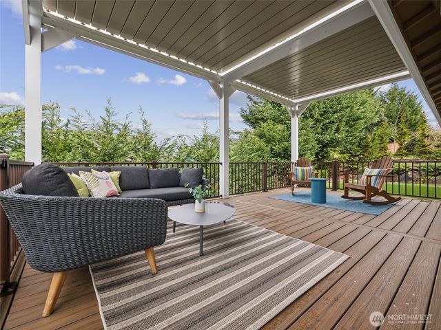 23886 SE 284th Place, Maple Valley, WA 98038