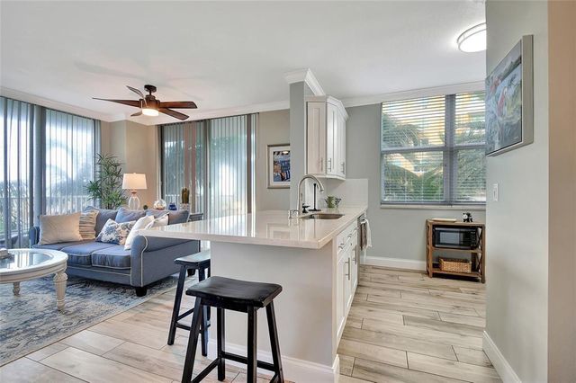 700 E Boynton Beach Boulevard 401, Boynton Beach, FL 33435