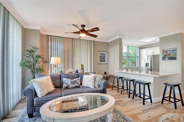 700 E Boynton Beach Boulevard 401, Boynton Beach, FL 33435