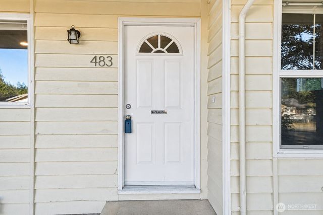 483 NE Conifer Drive, Bremerton, WA 98311