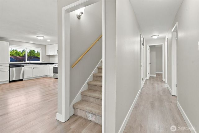 483 NE Conifer Drive, Bremerton, WA 98311
