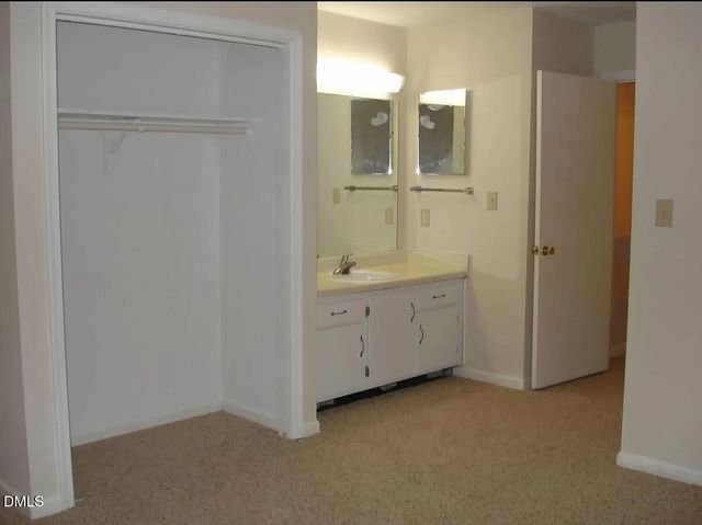 110 Kingsbury Drive, Chapel Hill, NC 27514