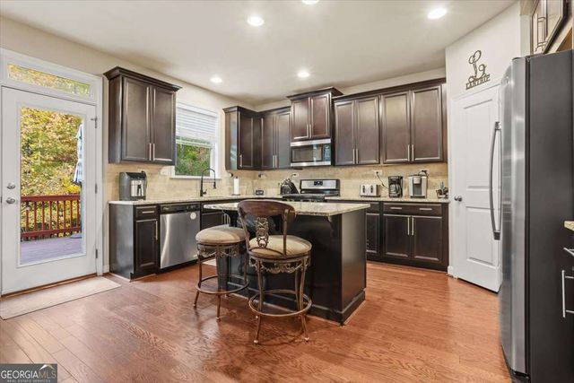 821 Tramore Court, Acworth, GA 30102