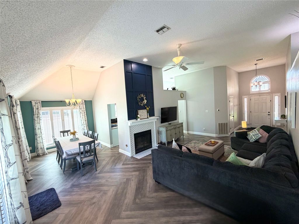9920 Pack Saddle Trail, Fort Worth, TX 76108 — photo 5