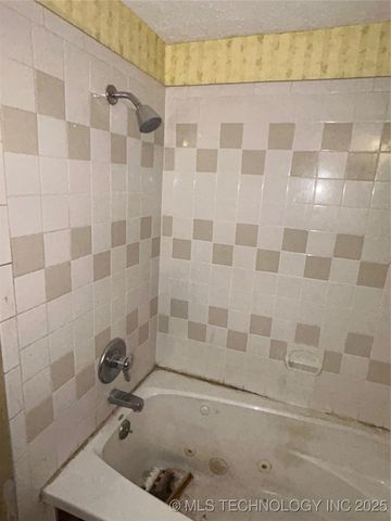 3405 W Richmond Street, Broken Arrow, OK 74012