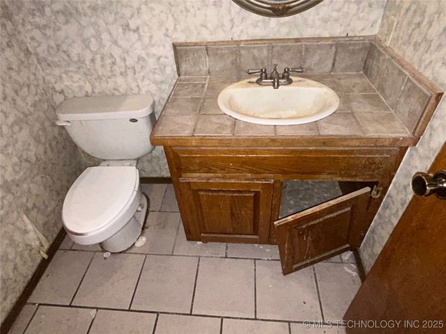 3405 W Richmond Street, Broken Arrow, OK 74012