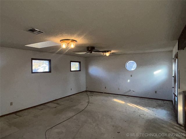 3405 W Richmond Street, Broken Arrow, OK 74012