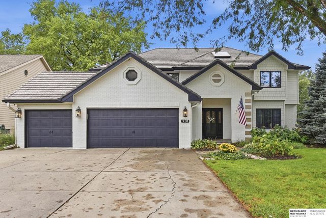 310 S 160th Street, Omaha, NE 68118