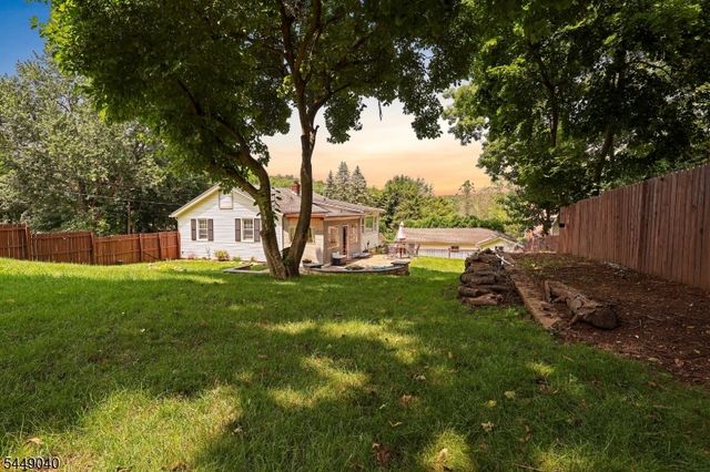 10 4Th Ave, Mine Hill Twp., NJ 07803