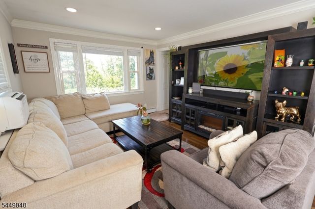 10 4Th Ave, Mine Hill Twp., NJ 07803