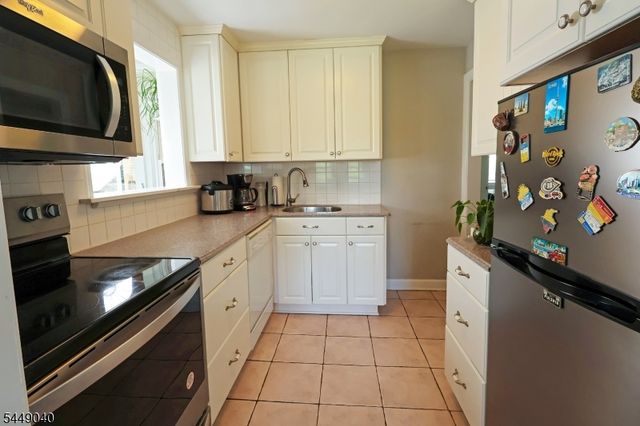 10 4Th Ave, Mine Hill Twp., NJ 07803
