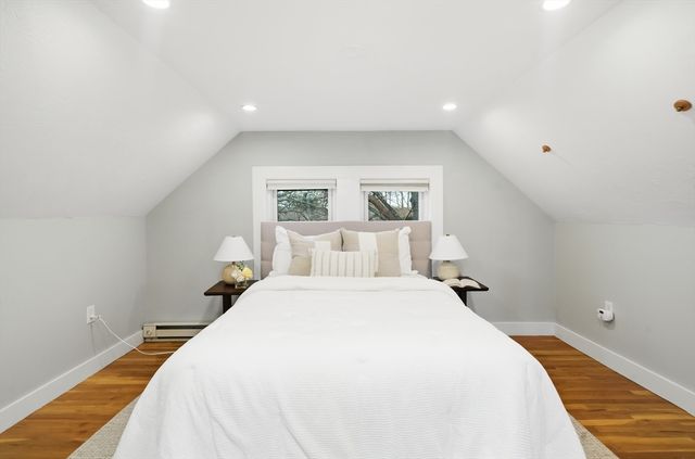 49 Spruce St, Winchester, MA 01890