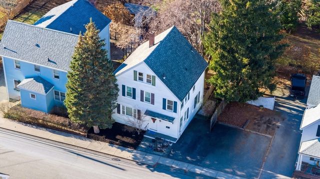 49 Spruce St, Winchester, MA 01890