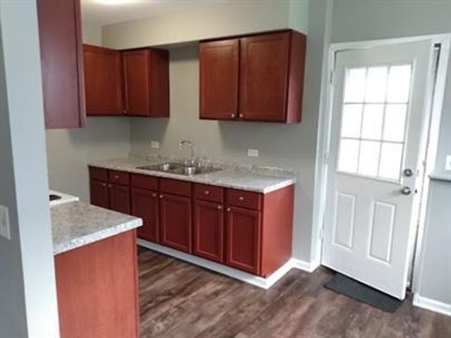 3309 Colgate 3309, Zion, IL 60099