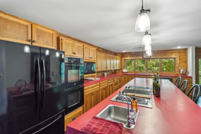 114 Cottonwood Dr, Harleton, TX 75651