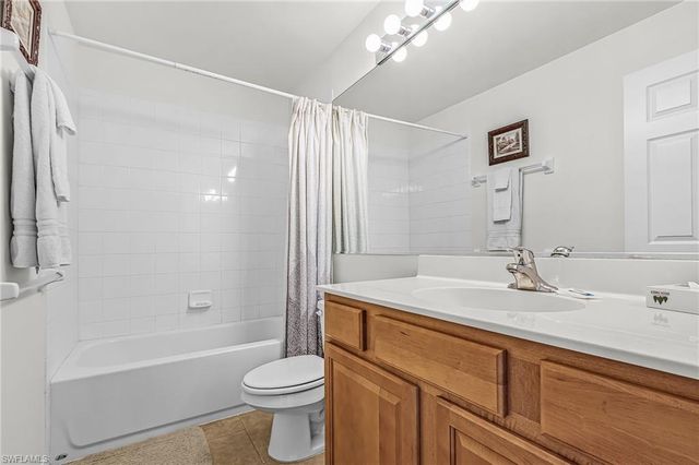 9044 Shadow Glen WAY, Fort Myers, FL 33913