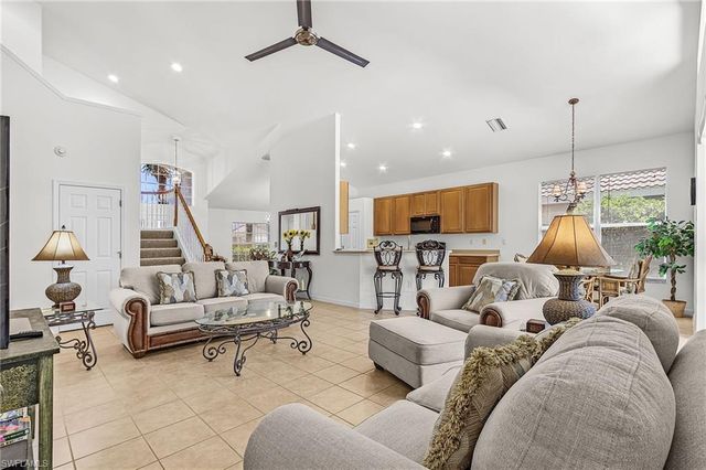 9044 Shadow Glen WAY, Fort Myers, FL 33913