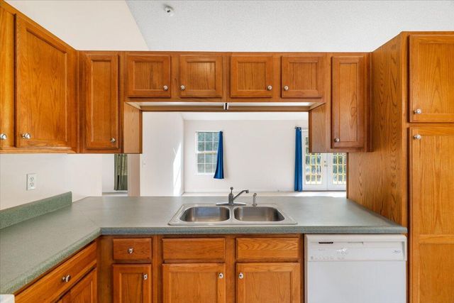 4640 Bobolink Way, Crestview, FL 32539