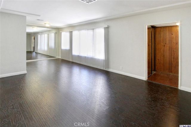 3249 Mills, Glendale, CA 91214