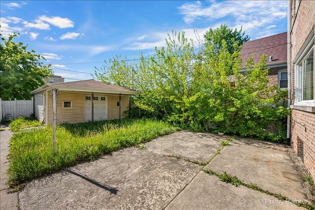 8252 S Marshfield Avenue, Chicago, IL 60620