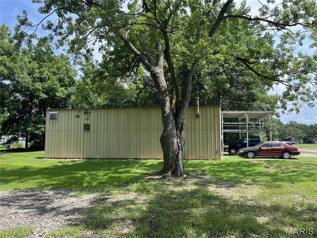 1879 County Highway 403, Benton, MO 63736