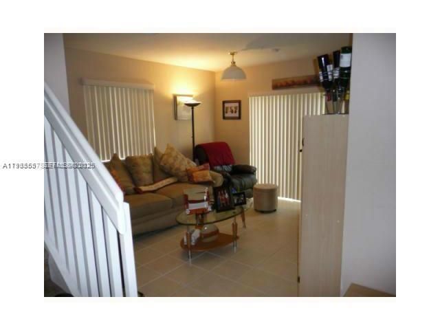 2022 NE 167th St 3-144, North Miami Beach, FL 33162