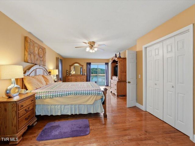 327 Bluff Village Road, Bean Station, TN 37708