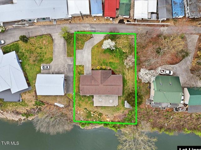 327 Bluff Village Road, Bean Station, TN 37708