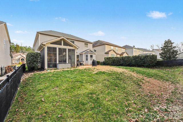 3205 Helmsley Court, Concord, NC 28027