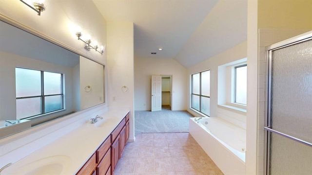 709 NW 153rd Terrace, Edmond, OK 73013