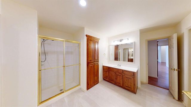 709 NW 153rd Terrace, Edmond, OK 73013