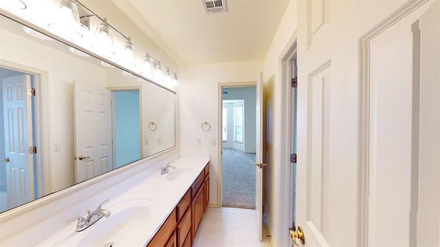 709 NW 153rd Terrace, Edmond, OK 73013