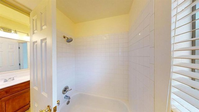 709 NW 153rd Terrace, Edmond, OK 73013