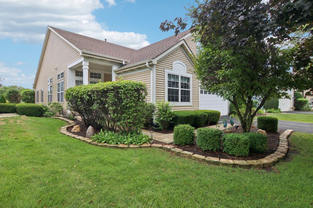 13737 S Tamarack Drive, Plainfield, IL 60544
