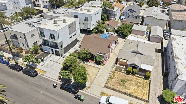 472 N Oxford Avenue, Los Angeles, CA 90004