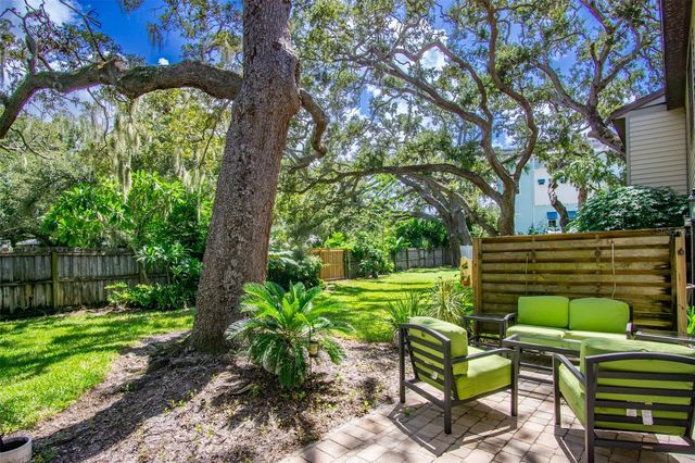 1515 BAYSHORE BOULEVARD 33, Dunedin, FL 34698